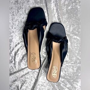 KNOT FRONT KITTEN HEEL